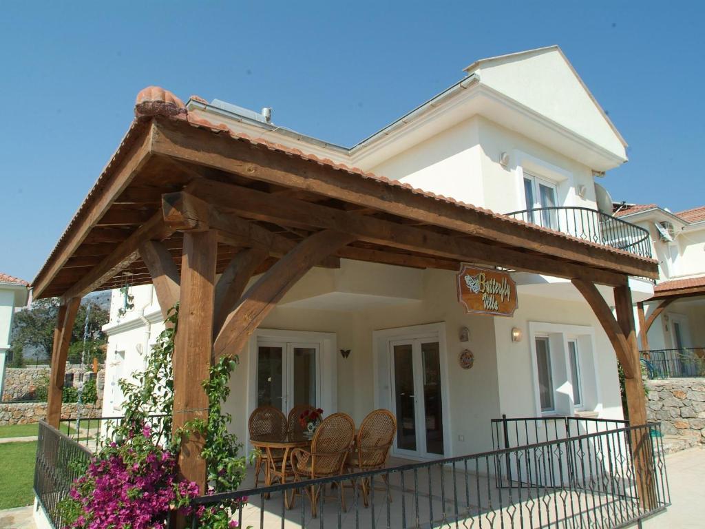 Hotel Sea Breeze And 4*
